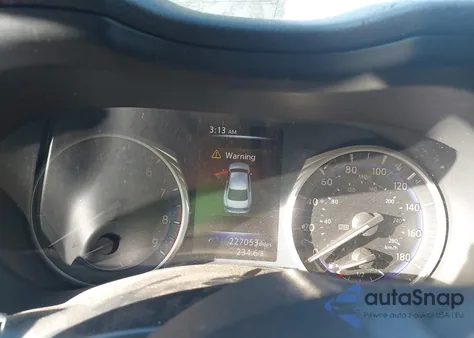 2014 Infiniti Q50 из США, поврежденный, VIN JN1BV7AP4EM673343